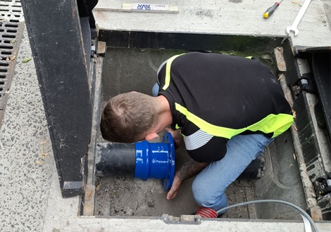 Installation d'une vanne d'arrêt d'urgence De Lijn Courtrai 