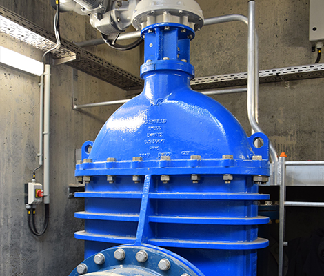 Schuifafsluiters DN 800 met pneumatische reductiekast